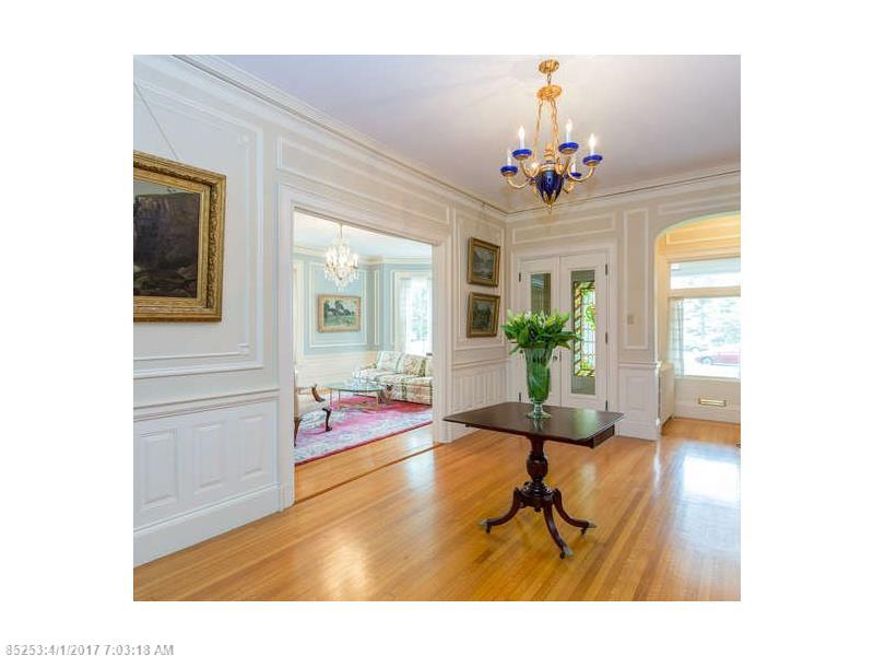 261 Western PROMENADE, Portland, ME 04102