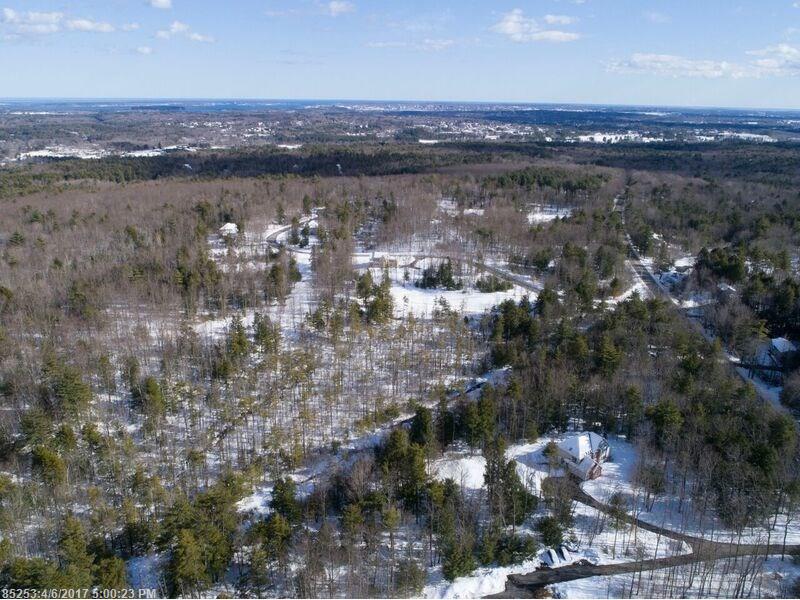207 Blackstrap RD, Falmouth, ME 04105