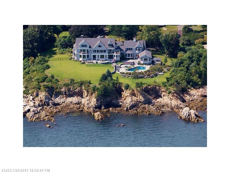 7 Cragmoor RD, Cape Elizabeth, ME 04107