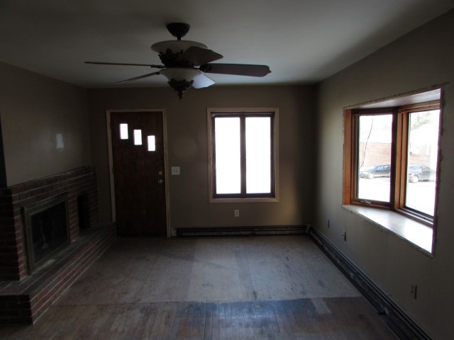 386 Court StAuburn, ME, 04210Androscoggin County