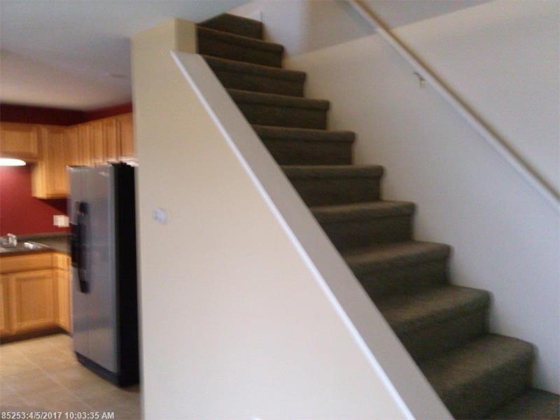 40 Millbrook LN 19, Auburn, ME 04210