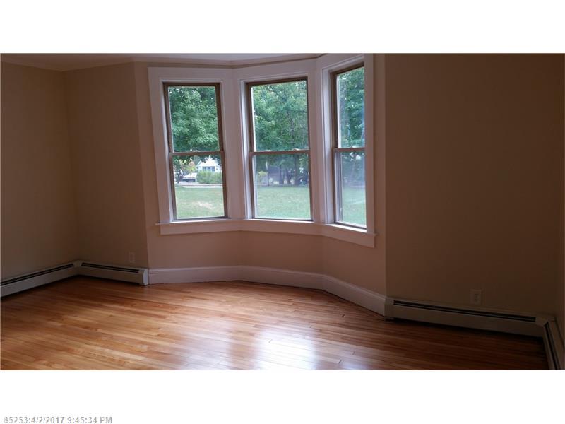 4 Haskell ST UNIT 3, Auburn, ME 04210