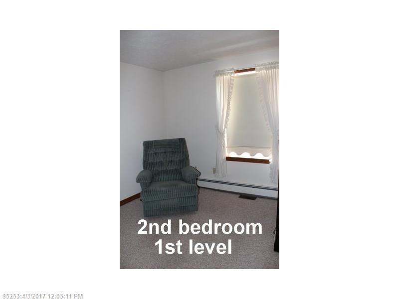 89 Old Carriage RD 46, Auburn, ME 04210