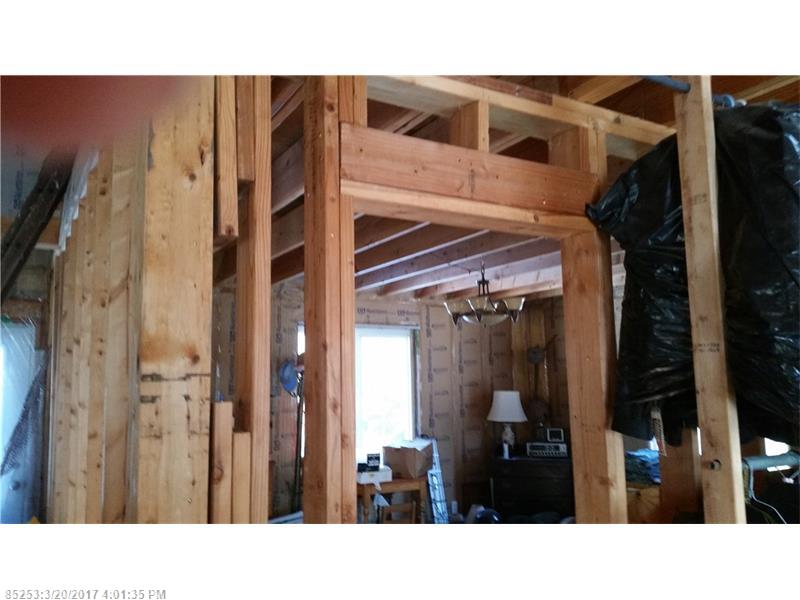 712 Park AVE, Auburn, ME 04210