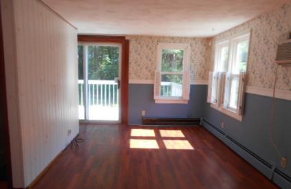 77 Pownal RdAuburn, ME, 04210Androscoggin County