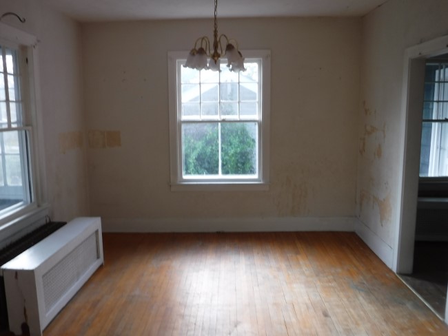 152 Lake StAuburn, ME, 04210Androscoggin County
