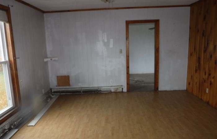 87 Turner StBuckfield, ME, 04220Oxford County