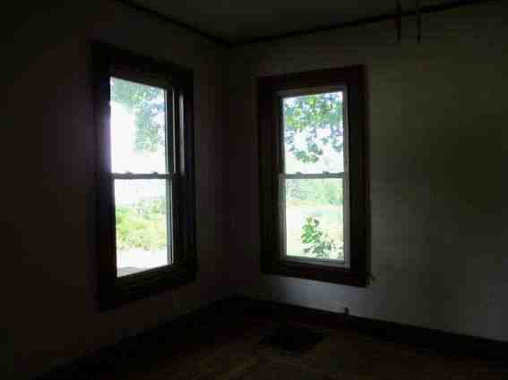 76 Main StCanton, ME, 04221Oxford County