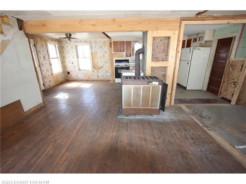 67 SPRING ST, Dixfield, ME 04224