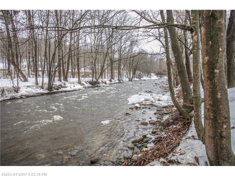 946 US Route 2 W, Dixfield, ME 04224