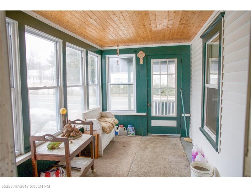 946 US Route 2 W, Dixfield, ME 04224