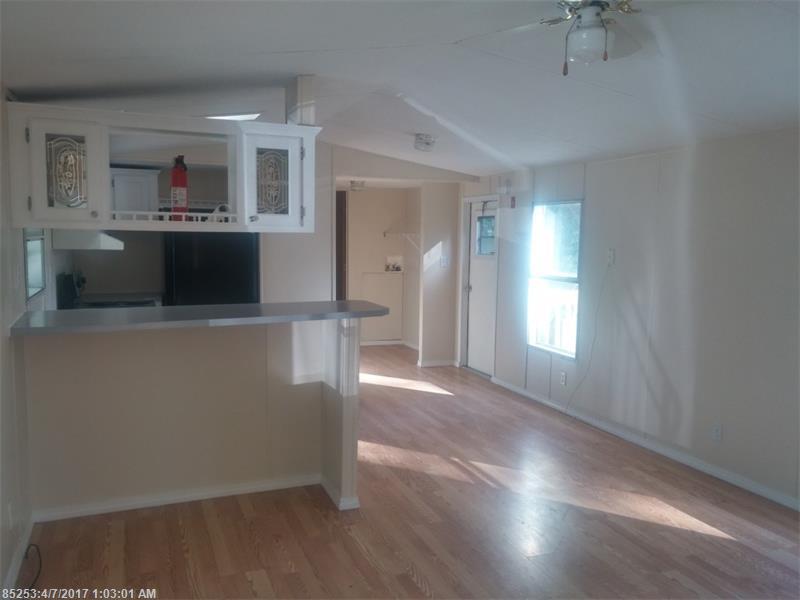 89 Sawyer RD, Greene, ME 04236