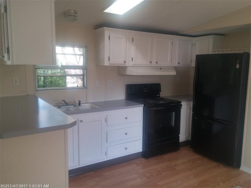 89 Sawyer RD, Greene, ME 04236