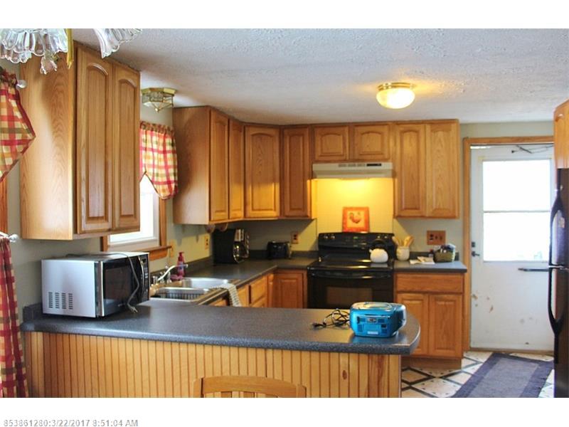 2 Fuller RD, Jay, ME 04239
