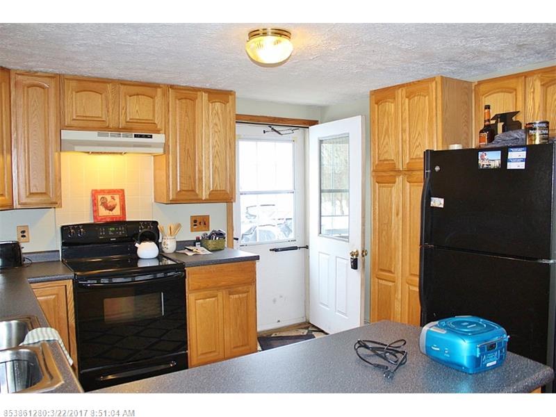 2 Fuller RD, Jay, ME 04239