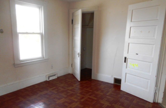 37 Sylvan AvenueLewiston, ME, 04240Androscoggin County
