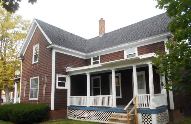 37 Sylvan AvenueLewiston, ME, 04240Androscoggin County