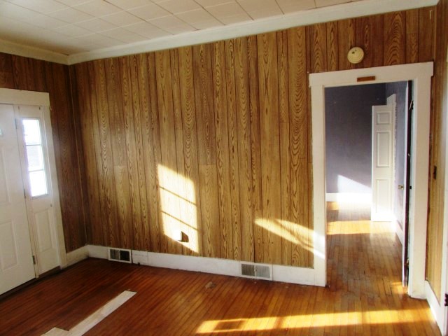 42 Pleasant StLewiston, ME, 04240Androscoggin County
