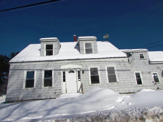 42 Pleasant StLewiston, ME, 04240Androscoggin County