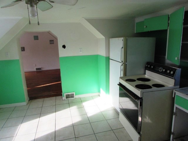 42 Pleasant StLewiston, ME, 04240Androscoggin County