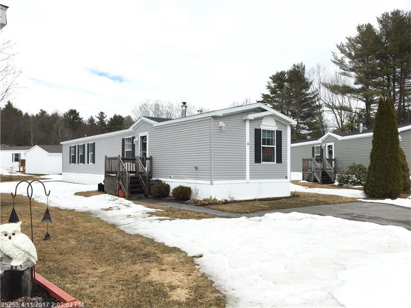 6 Toby PL, Lewiston, ME 04240