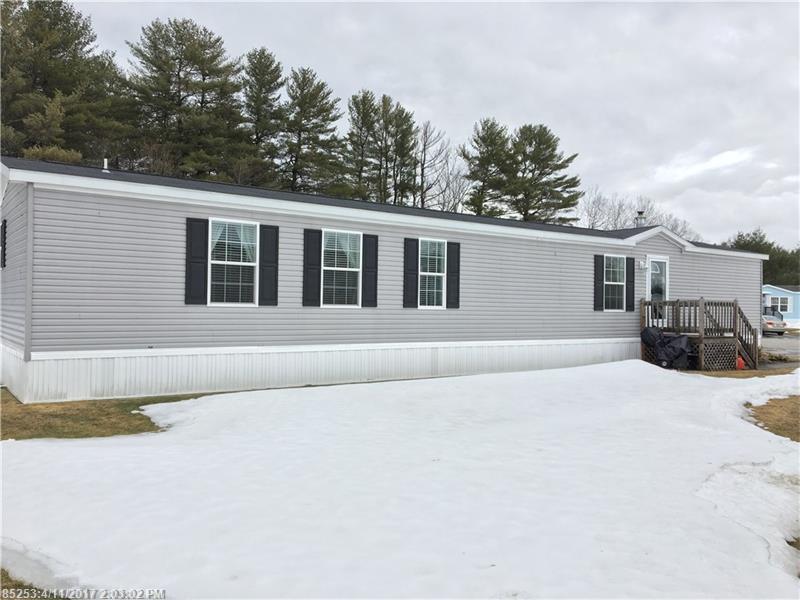 6 Toby PL, Lewiston, ME 04240