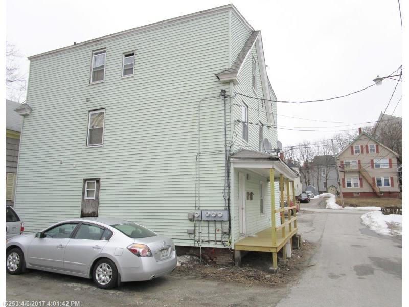7 Jack CT, Lewiston, ME 04240
