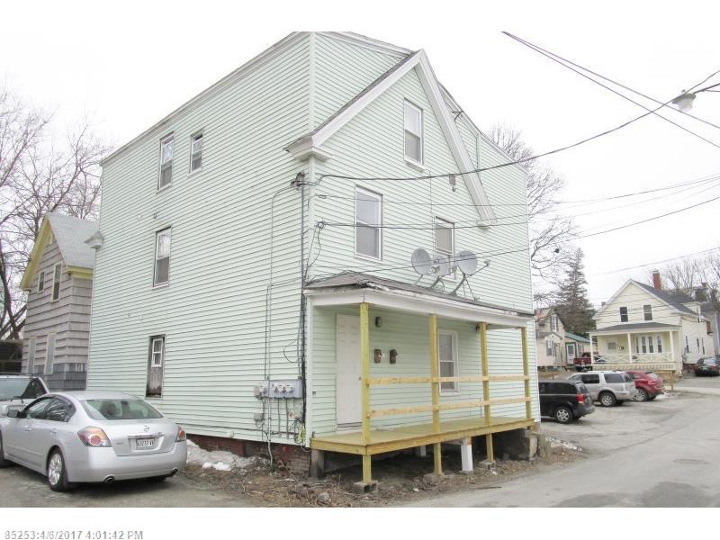 7 Jack CT, Lewiston, ME 04240