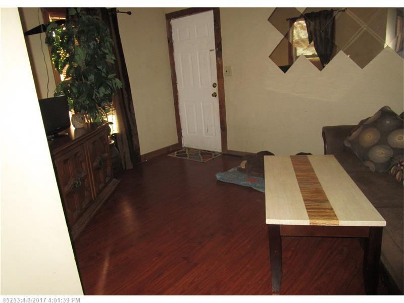 81 Oak ST, Lewiston, ME 04240