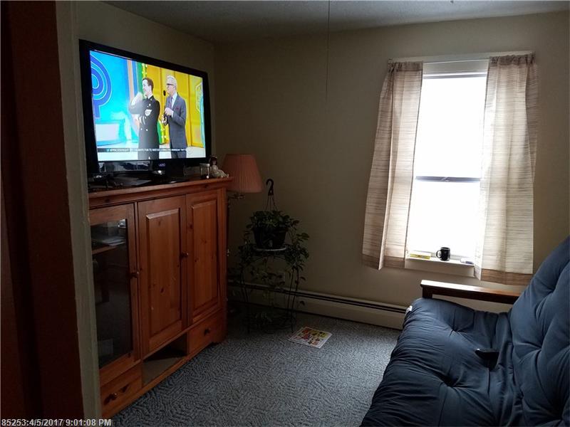 440 Lincoln ST, Lewiston, ME 04240