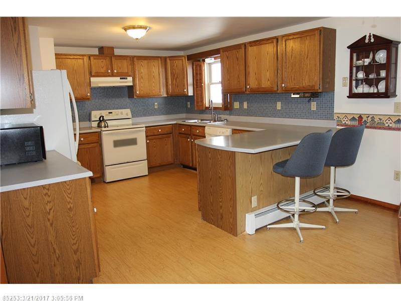 23 GOFF ST, Lewiston, ME 04240