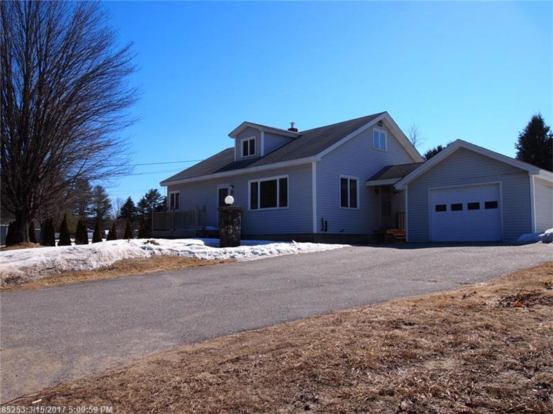 15 South Lisbon ST, Lewiston, ME 04240