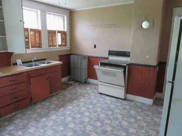159 Pettingill StLewiston, ME, 04240Androscoggin County