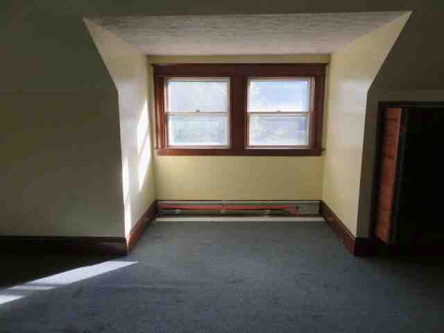 159 Pettingill StLewiston, ME, 04240Androscoggin County
