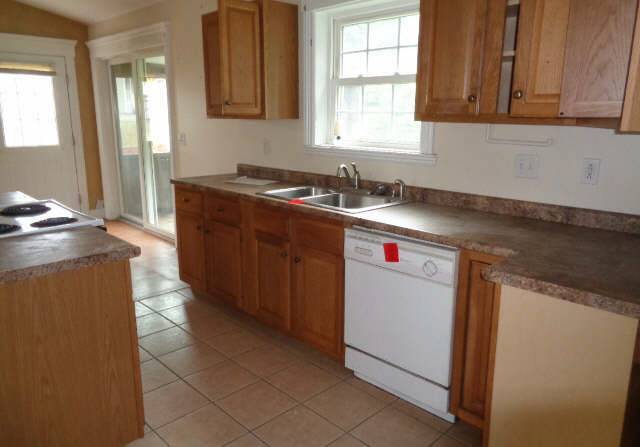26 Jeffrey StLewiston, ME, 04240Androscoggin County