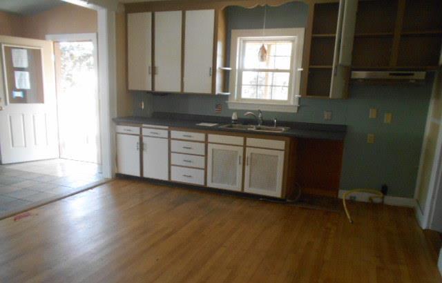 372 East AvenueLewiston, ME, 04240Androscoggin County