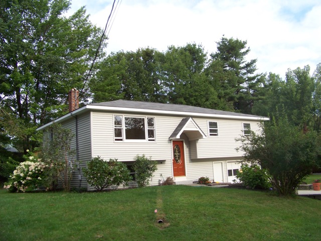 17 Andrea Street, Lisbon, ME 04250