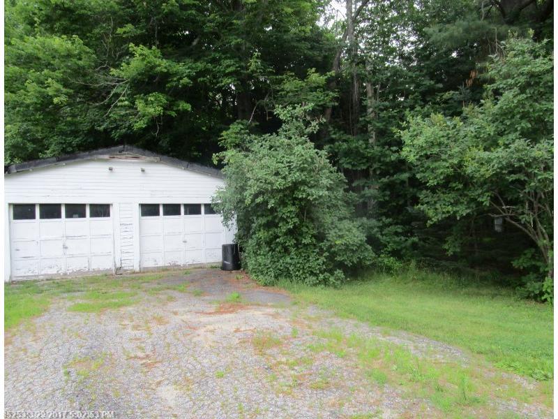 37 Ferry RD, Lisbon, ME 04250