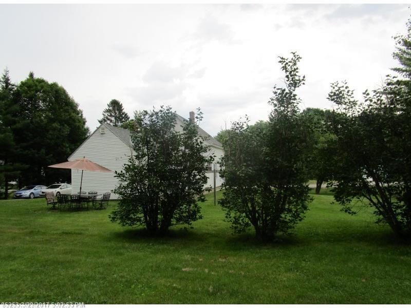 37 Ferry RD, Lisbon, ME 04250