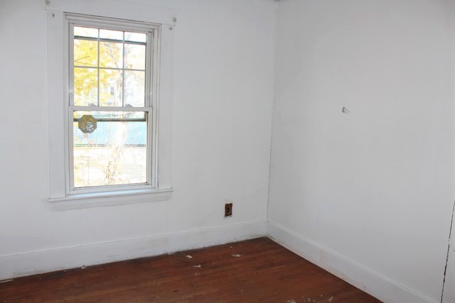 33 Bemis StLivermore Falls, ME, 04254Androscoggin County