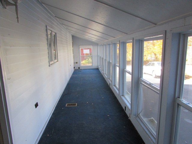 16 Sewall StLivermore Falls, ME, 04254Androscoggin County