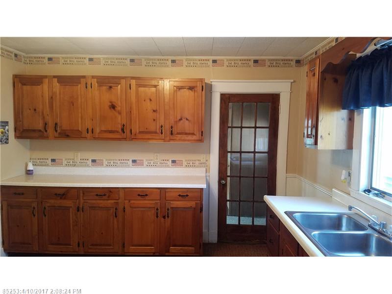 22 Otis ST, Livermore Falls, ME 04254