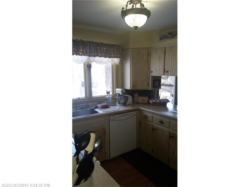 42 Heritage LN, Livermore Falls, ME 04254