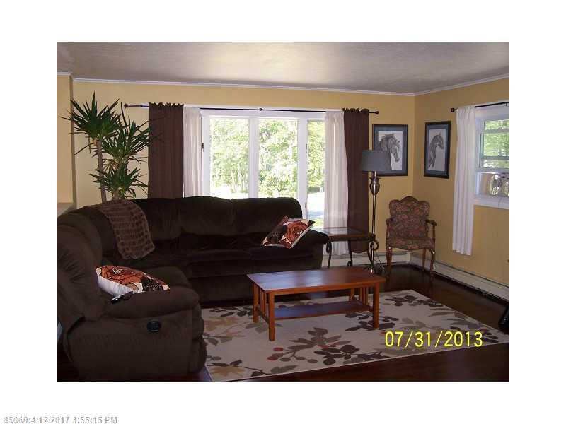 18 Brookside AVE, Livermore Falls, ME 04254