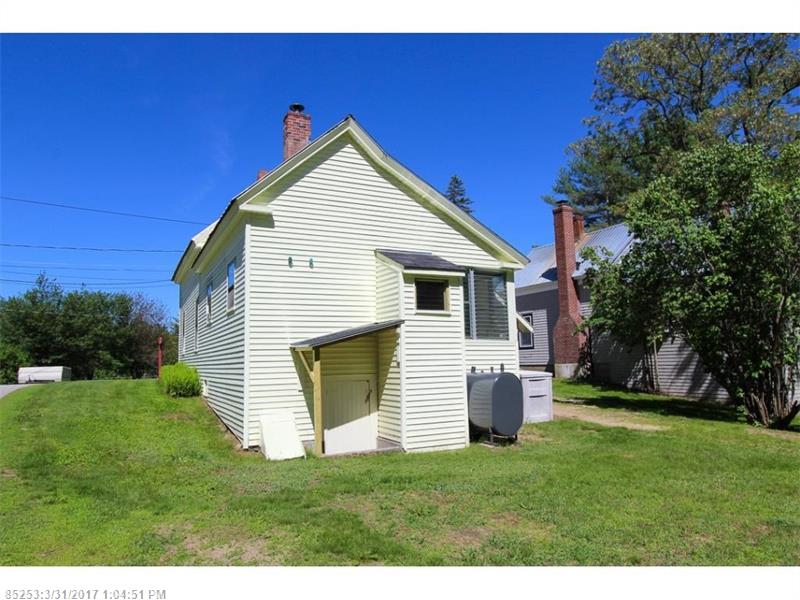 21 Pleasant RD, Greenwood, ME 04255