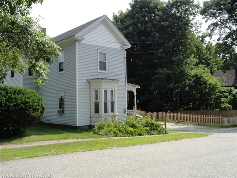 93 Maple ST, Mechanic Falls, ME 04256