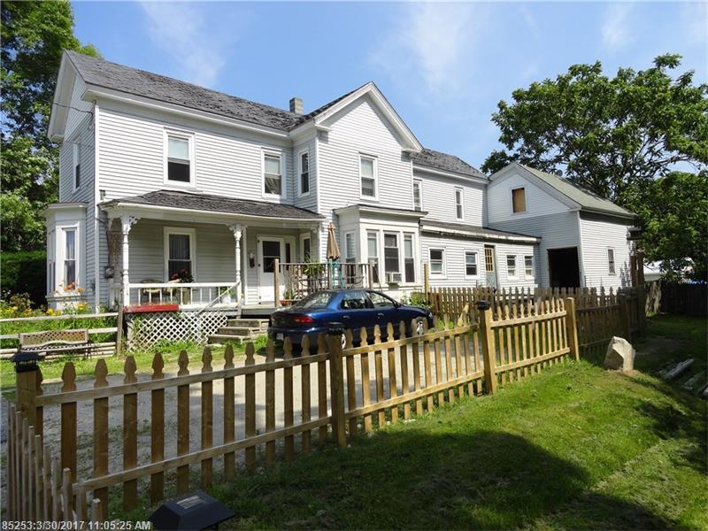 93 Maple ST, Mechanic Falls, ME 04256