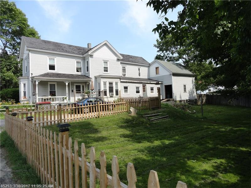 93 Maple ST, Mechanic Falls, ME 04256