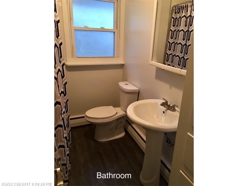5 S Sunset DR, Mexico, ME 04257
