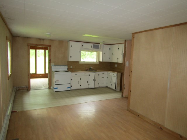 800 Lewiston RdNew Gloucester, ME, 04260Cumberland County